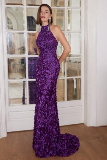 marfil-barcelona-neckholder-abendkleid-lila-glitzer