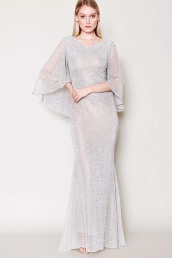silber-highneck-langarm-abendkleid-talbot-runhof
