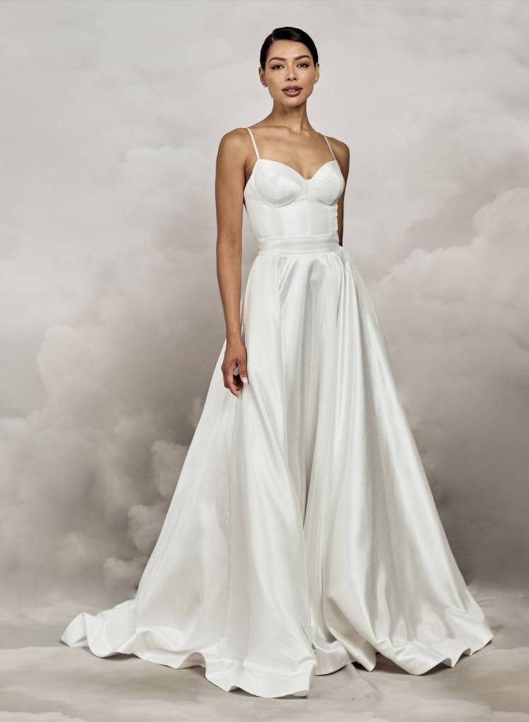 a-linie-brautkleid-corset-top-mix-and-match-catherine-deane-romantische-brautmode-zeitlose-silhouette2