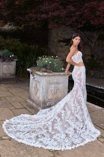 peyton-galia-lahav-weddingdress-schleppe-spitze