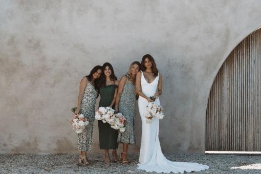 modern-hochzeitskleid-figurehugging-madewithlove