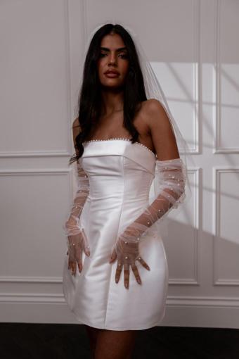 MadewithLove-kurzes-Brautkleid-Heidi-3