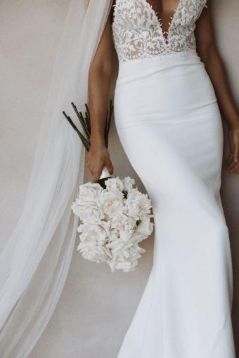 vausschnitt-bridaldress-made-with-love