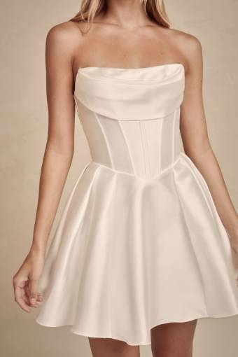mwl-celine-mini-schlicht-traegerlos-brautkleid-kurz