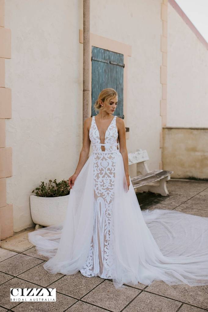 Cizzy Bridal