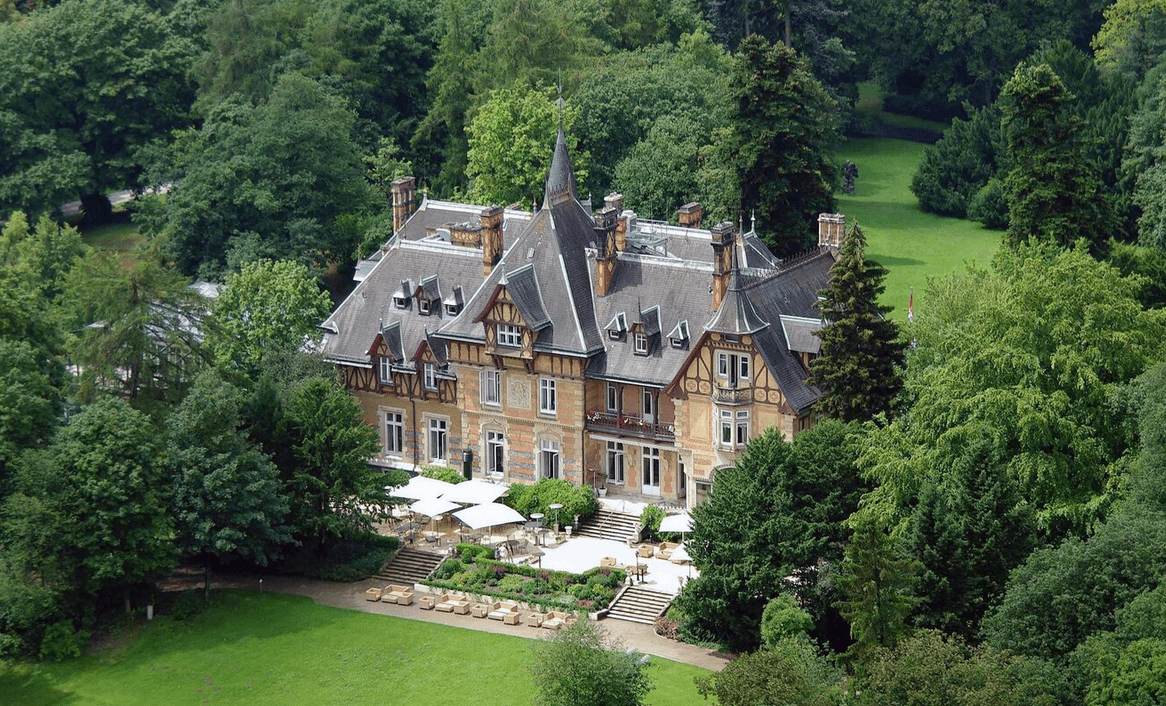 24Villa Rothschild