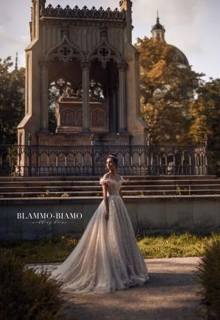 Rara Avis bridal dress 2019